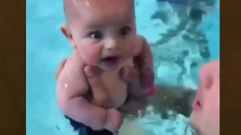 Cute baby inside the water 😅😅 // Cute babies videos