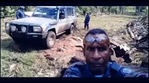 PNG Policeman Killed by Thugs