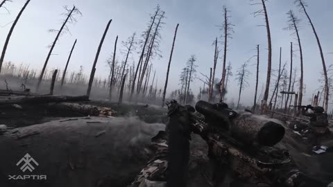 💪🙏 Battle in Kreminna forest. Video from the "Khartiya" brigade.