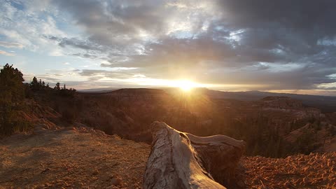 Time Lapse: Sun Rise Point Bryce Canyon National Park July 26, 2021