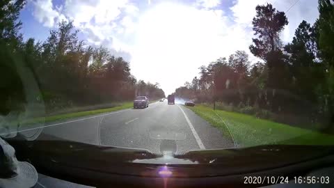 Amazon Delivery Van Barley Avoid Car Going Against Traffic