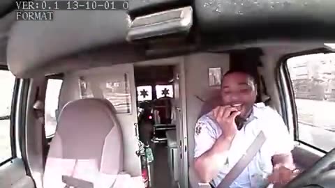 The Video Of EMT 'Vogues' To A Rihanna Song Has Gone Viral