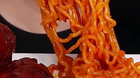 Spicy Fire Noodles, Fried Chicken #zoeyasmr #zoeymukbang #bigbites #mukbang #asmr #food #먹방 #틱톡푸드 #s