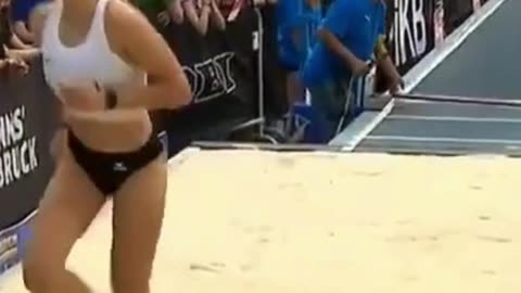 LYRI women's beautiful long jump