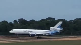 DC-10 Freighter CP-2791 takeoff from Manaus Airport