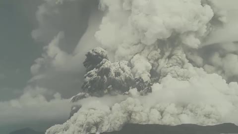 1/16/2022 Video of the submarine volcano eruption of Tonga