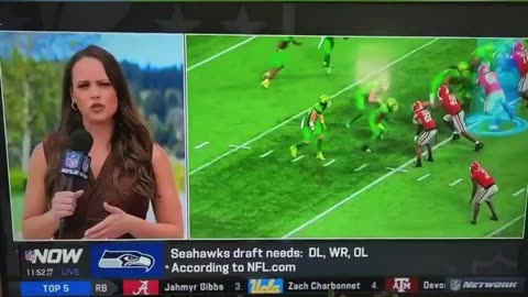 NFL Reporter slips up and accidently says 'Big D*ck' when commentating about a football player