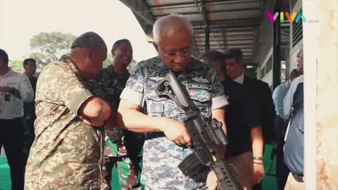 Panglima Tentara Malaysia Takjub Lihat Senjata Buatan Indonesia