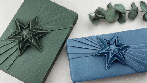 DIY Gift Wrapping - Christmas Gift Packing With 3D Christmas Stars