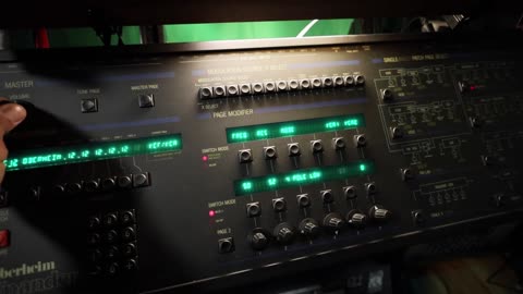 Oberheim Xpander Behringer UBXa