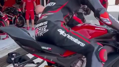 DUCATI