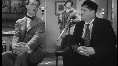 Laurel & Hardy's Sons of The Desert 1933 - Oh Hello Honey