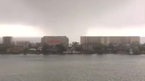 Crazy video of a tornado crossing a lake in florida