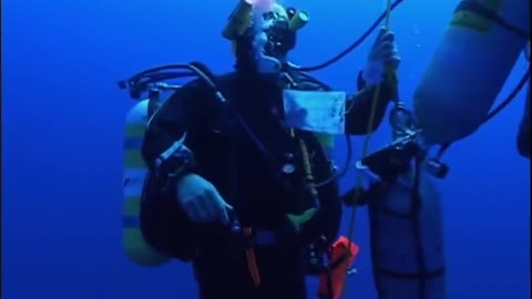 Red Sea Record dive - 280 m - 918 ft (Part 2)