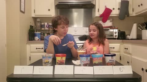 Lily and Pattrik Try Little Debbie Ice Cream