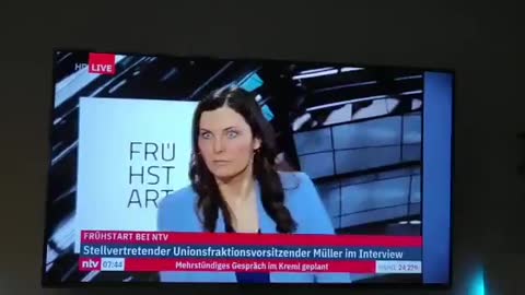 Karma en direct live pour la journaliste qui proposait d'accélérer l'obligation vaccinale