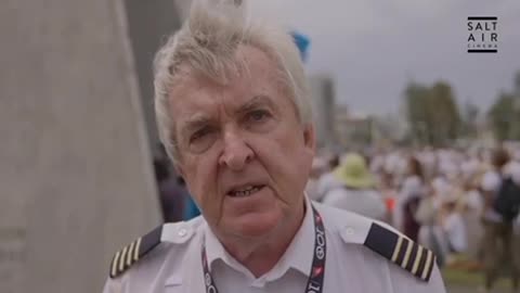 Qantas pilot Graham Hood, Fight Back!