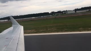 Asheville Regional Airport Crj-700 takeoff to Charlotte