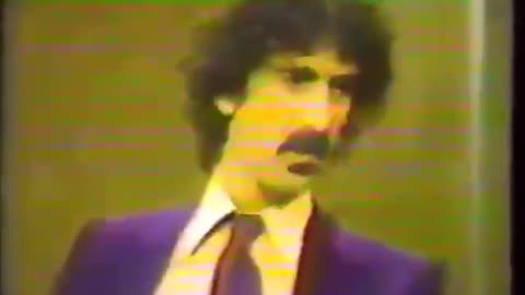 Frank Zappa: "Schools Train People To Be Ignorant With Style"