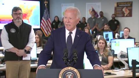 😳 WTF? Biden just called Americans who deny climate change “really dumb” 🌍🌡️