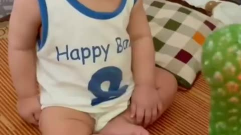 Funny baby 😆😆