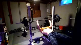 Banded bench press 275 x 4