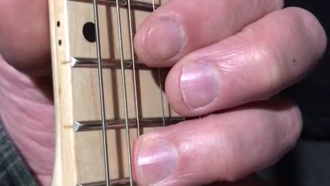 Guitar Theory - The Minor Pentatonic Scale on E-A-D strings