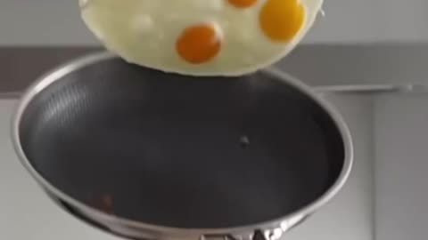 3, 7, 8, 12, 24, 36 eggs flipped - Omeletteking 😃😍😍😍😍