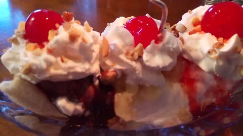 Birthday Banana Split