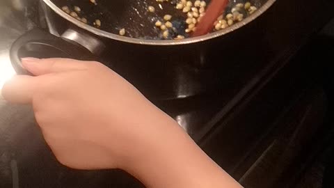 Home made colored popcorn