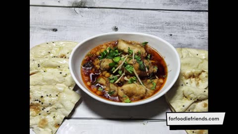 Murgh Cholay Recipe | Chicken Chickpea Curry | Flavorful Indian Dish @forfoodiefriends