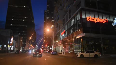 Random Drive #4 (Toronto Yonge St. at night: Music, House, Disco, Jazz House, Mellow)