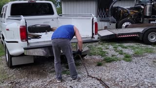 CAN A 1996 FORD F-350 PULL A FORKLIFT OUT OF A GRAVEL PIT?