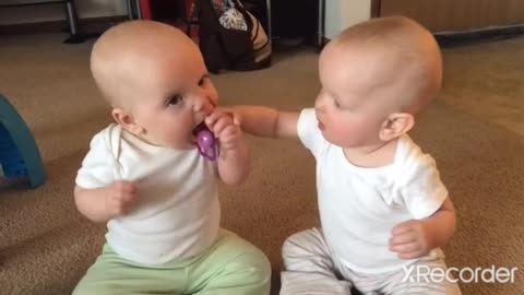 CUTEST FUNNY GIRL BABY FIGHT