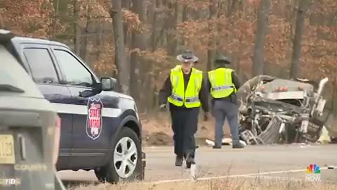 Van collided with tractor-trailer at state highway junction in Wisconsin, loss of 9 lives