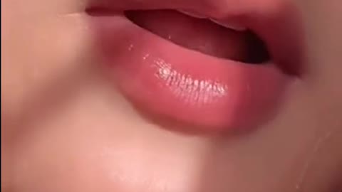 VIRAL HOT! Sexy bibir cewek indo!!