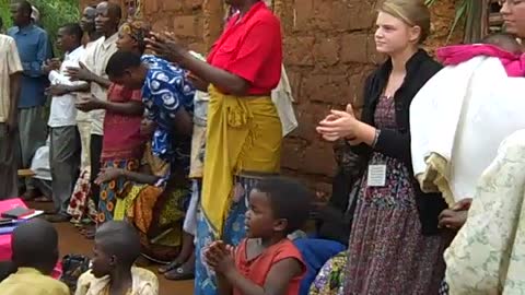 Cru High School Phoenix goes to Rwanda, Africa to help plant churches with E3 Partners