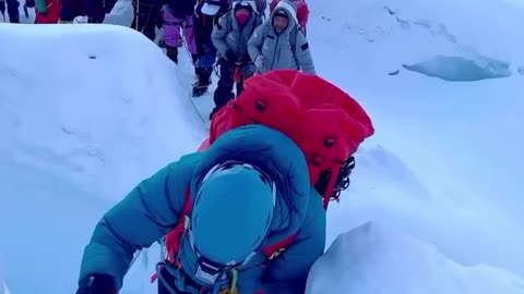 lead climbing#Everest expedition#adventureawaits#everest#sport climbing#climbing#2nd highest#climber