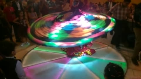 Circle Round Show Turns Up Perfect Wedding Celebration