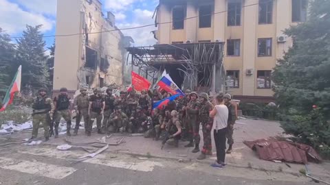 Chechens Celebrating Liberation of Lysychansk