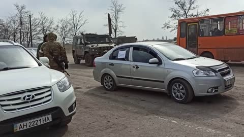 Armored vehicles "Lynx" of the Russian Armed Forces with the marking "O"