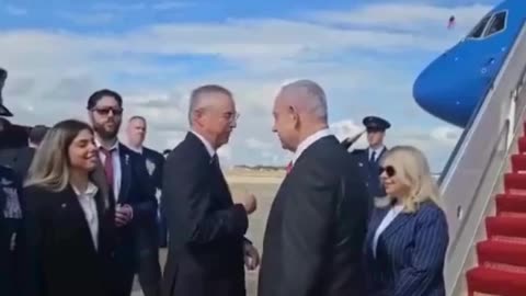 Benjamin Netanyahu lands in Washington, DC, to smiles and handshakes