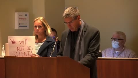 Loudoun dad calmly told the school board to resign