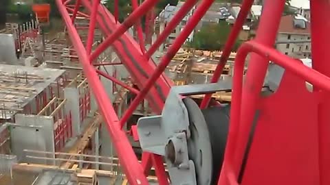 Operating tower crane in Nigeria
