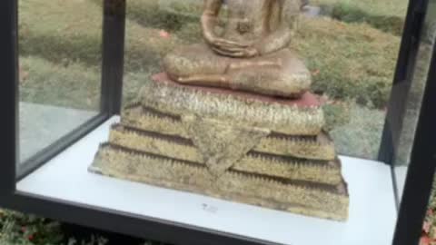 Buddha 4