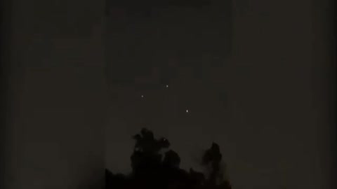 Multiple UFOs Seen Over Texas