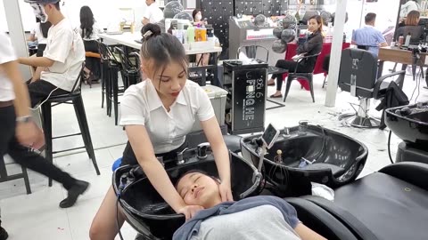 30 minutes of relaxation with a beautiful girl at 30 Shine men's hair system