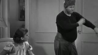 The Three Stooges - 004 - Three Little Pigskins (1934)