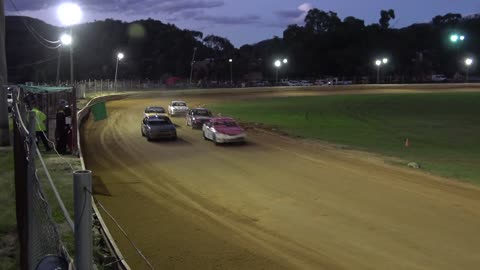 Racecar Kangaroo Hops Down the Track