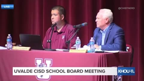 Uvalde School Board Blasted by Parents, Calls for Police Chief Firing & Board Member Resignations 🔥